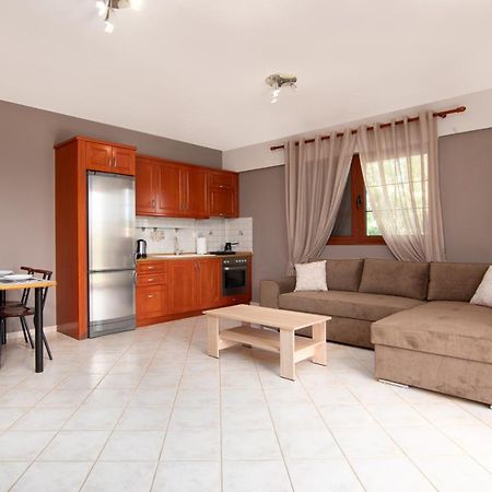 Theoni'S Country House With Garden And Sea View Александруполис Екстериор снимка